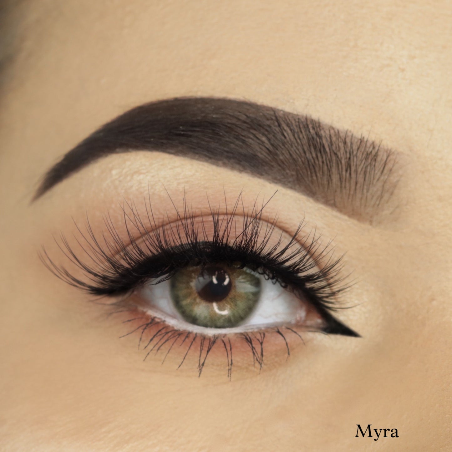 Myra Eyelashes