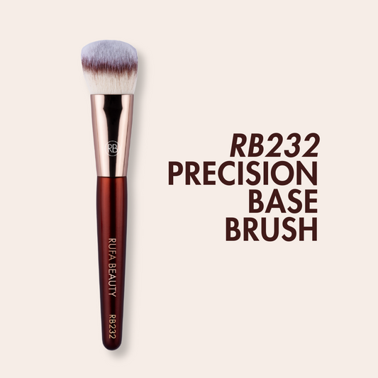 Angular/angled shape foundation brush by Rufa beauty